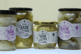 efeler-belediyesinin-yuzde-100-kadin-emegi-tarimsal-urun-fabrikasindan-online-satis-basladi