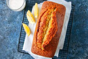 Yoğurtlu limonlu kek Tarifi