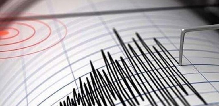 Balıkesir’in Sındırgı ilçesinde 4,4 büyüklüğünde deprem kaydedildi