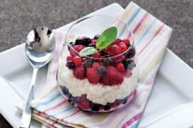 Pratik bulgurlu meyveli tatlı tarifi