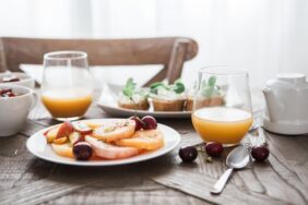 Pratik ve sağlıklı kahvaltı tarifleri