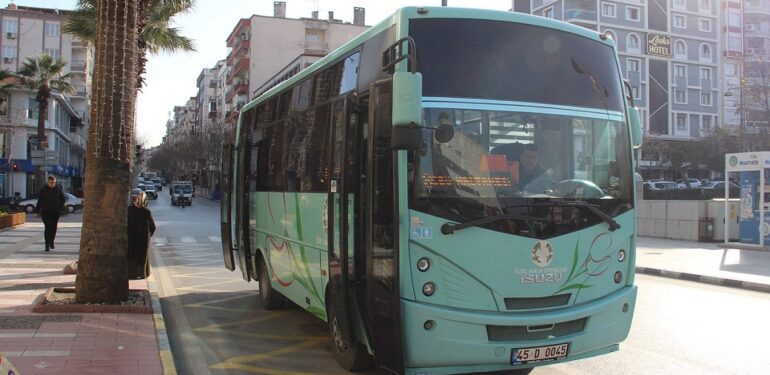 Manisa’da Sosyal Destek: ‘Anne Kart’ Uygulaması