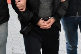 İzmir'de yasa dışı bahis operasyonu: Çok sayıda gözaltı var