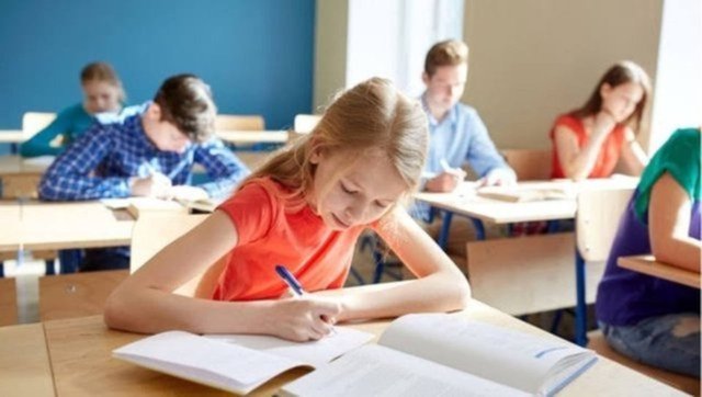 Ara tatil sona eriyor: Yarın milyonlarca öğrenci ders başı yapıyor