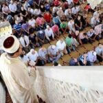 Diyanet ile Cuma namazı kılınışı