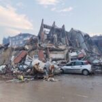 Naci Görür İzmir'i uyardı: Deprem bekleniyor!