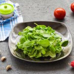 Kolesterolü düşürerek kalbe iyi geliyor! Uzmanların mutlaka tüketin dediği kalp ve damar sağlığına iyi gelen besinler