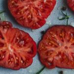 Kolesterolü düşürerek kalbe iyi geliyor! Uzmanların mutlaka tüketin dediği kalp ve damar sağlığına iyi gelen besinler