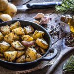 Kolesterolü düşürerek kalbe iyi geliyor! Uzmanların mutlaka tüketin dediği kalp ve damar sağlığına iyi gelen besinler