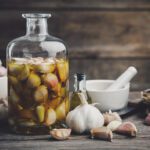 Kolesterolü düşürerek kalbe iyi geliyor! Uzmanların mutlaka tüketin dediği kalp ve damar sağlığına iyi gelen besinler