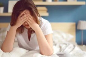 B12 vitamini eksikliği belirtileri neler B12 eksikliğiniz varsa bunları tüketin!