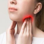 Bademcik şişmesine evde ne iyi gelir doktora gitmeden önce bunları yapın!