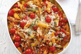 Domatesli fırın makarna tarifi