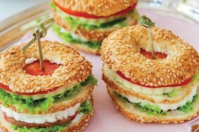 Kahvaltılık simit sandviç tarifi