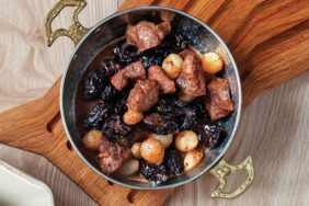 Kuru erik yahnisi tarifi