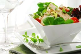 Sağlıklı ve nefis salata tarifi