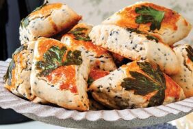 Tuzlu çörek otlu kurabiye