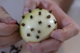 Yatmadan başucunuza soğan koyun gece boyunca neler oluyormuş görün!