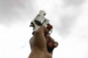 Denizli'de düğünde havaya ateş eden 25 zanlı gözaltına alındı