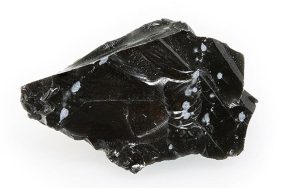 Obsidyen Taşı Nedir, Nerelerde Ve Nasıl Bulunur? Obsidyen Taşı Nasıl Anlaşılır? Özellikleri Ve Faydaları