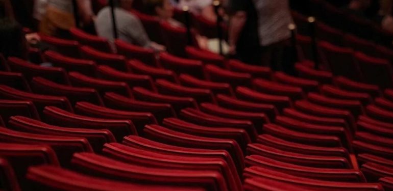 İzmir’de sanat dolu bir hafta: Tiyatrodan operaya kültür şöleni