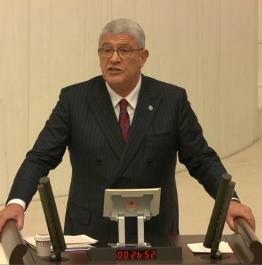 Müsavat Dervişoğlu