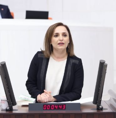 sirnak_milletvekili_aysegul_doga