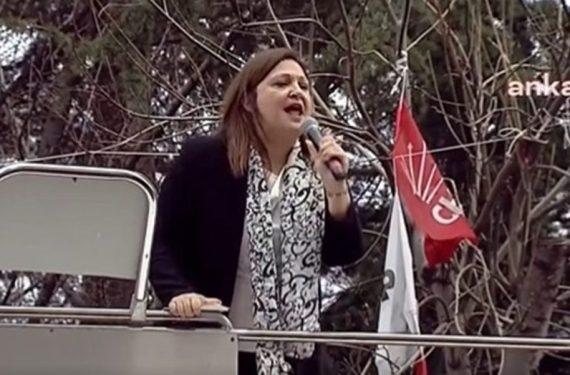 Burcu Köksal dem parti