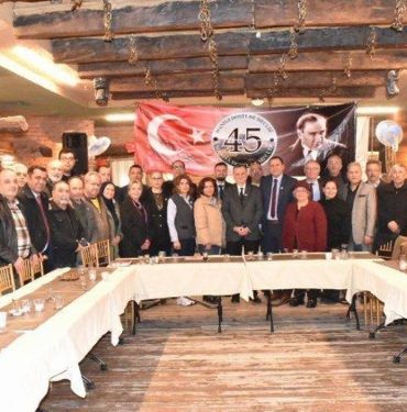 semih-balaban-manisa-dostlar-mec