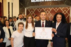 ahmet akın mazabatayı adlı