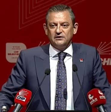 ozgur-ozelden-erdoganin-yerel-se