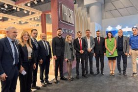 Başkan Çavuşoğlu, Denizlili tekstilcileri yalnız bırakmadı