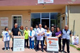 Sağlık çalışanları 10 haftadır adalet istiyor: Taleplerimiz karşılana dek eylemdeyiz!