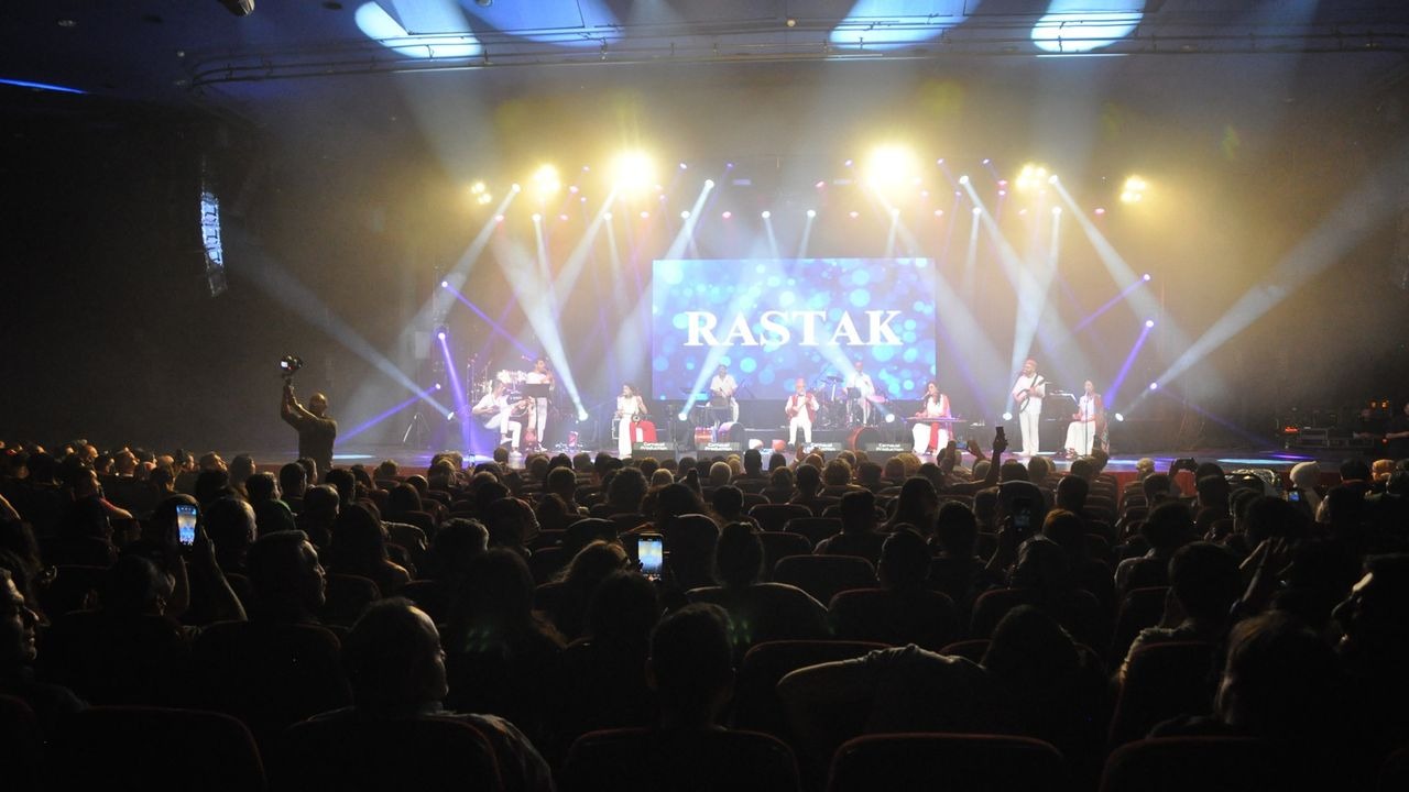 rastak istanbul konser