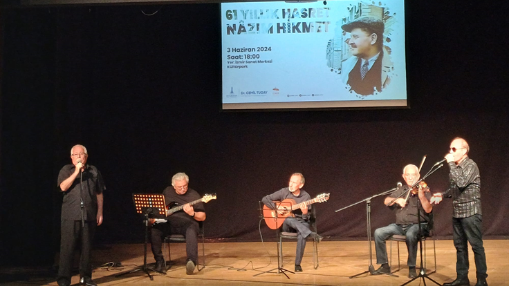 Nâzım Hikmet İzmir’de anıldı