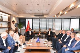 özgür özel balıkesir