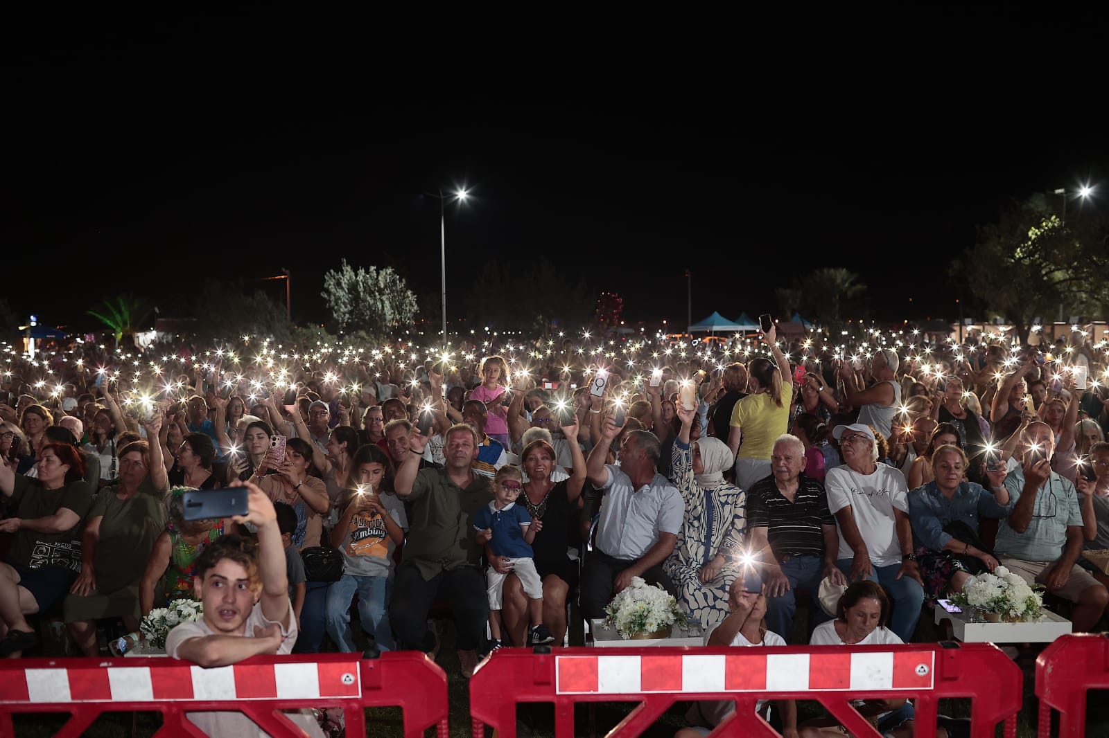 Gömeç Belediyesi’nin Düzenlediği 3. Zeytin Dalı Kültür, Sanat ve Barış Festivali Coşkuyla Gerçekleşti