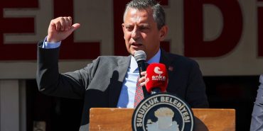 özgür özel balıkesir'de