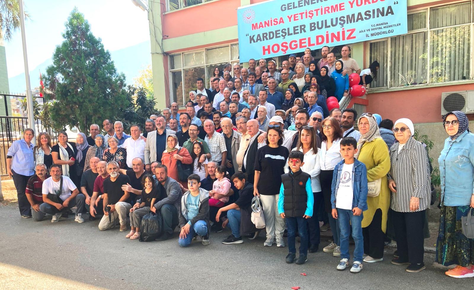 67 yıllık hasret, Manisa’daki bu buluşmada son buldu