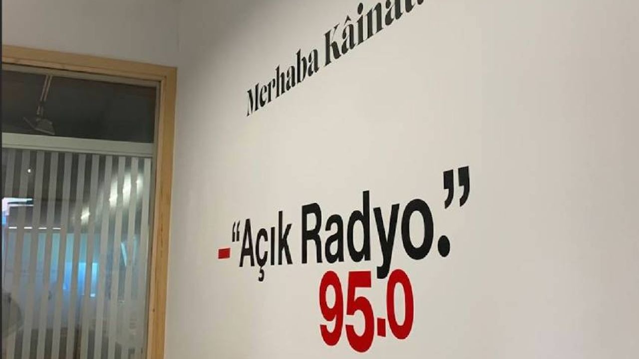 açık radyo