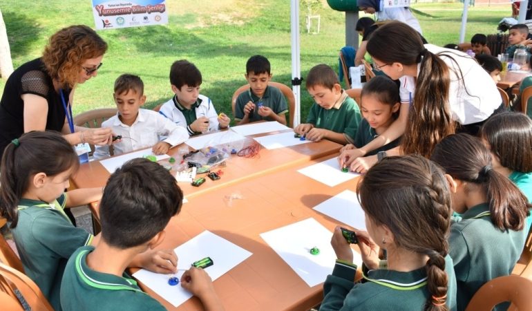 Atatürk Kent Park’ta Bilim Şenliği coşkusu