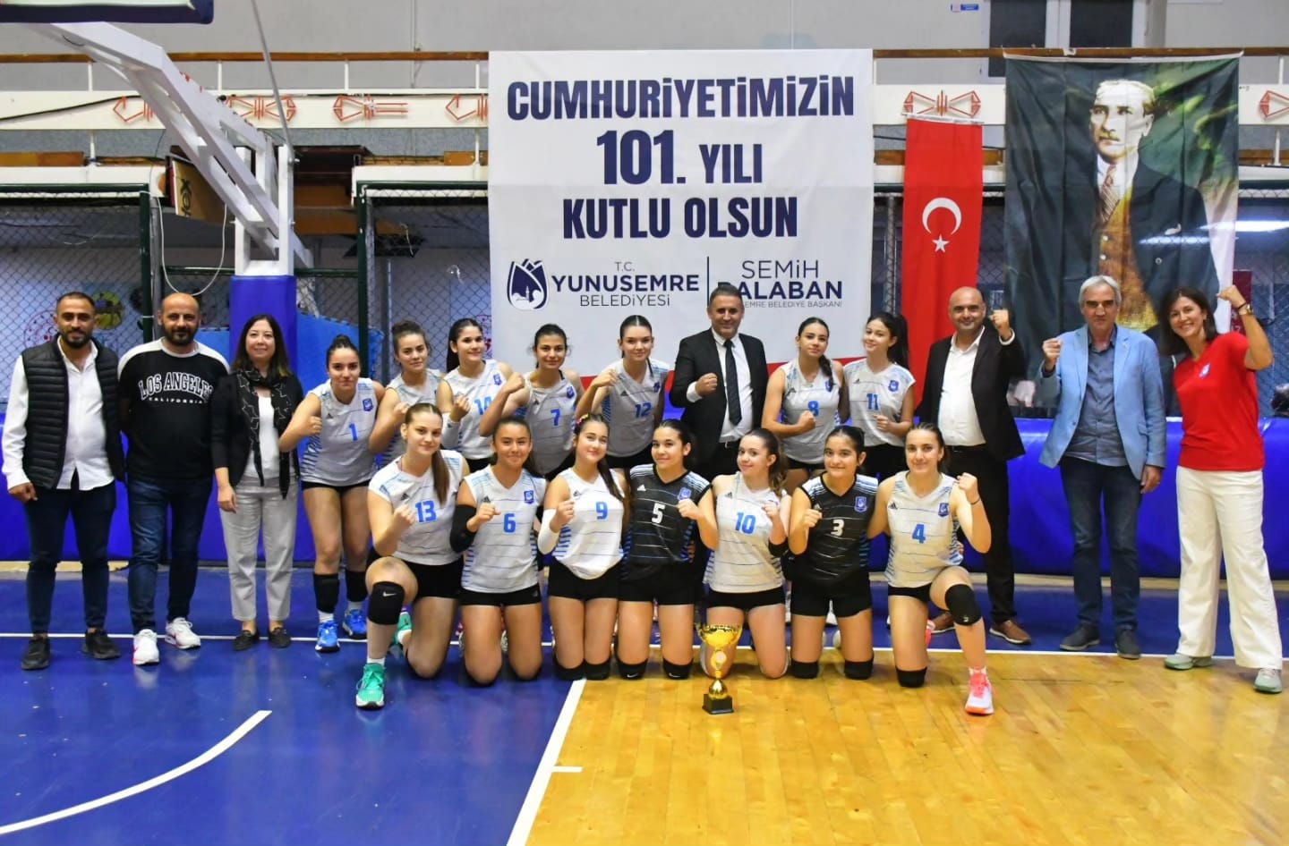 yunusemre voleybol