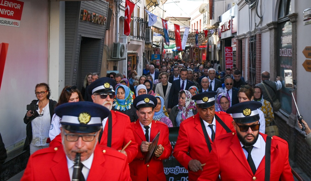 ayvalık zeytin festivali