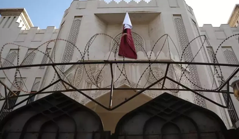 13 Yıl Sonra! Katar Şam Büyükelçiliği’ni Yeniden Açtı