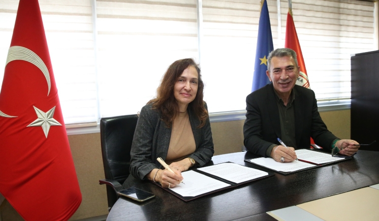 Karşıyaka Belediyesi’nden üç meslek odasıyla iş birliği protokolü