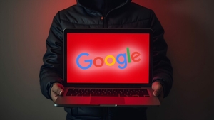 Google-Kirmizi-Bayrak-Acti-Milyarlarca-Kullanicinin-Verileri-Icin-Net-Tarih.jpg