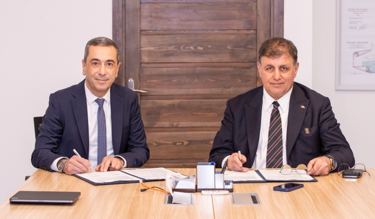 İzmir’in tramvay filosu büyüyor