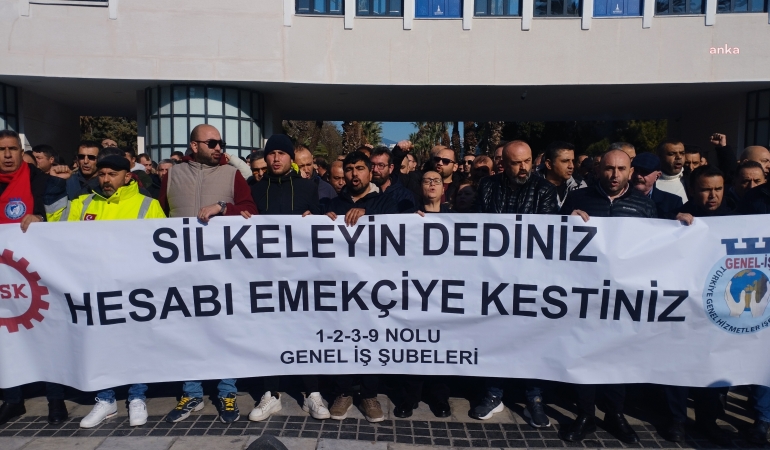 Belediyelerin gelirlerine el konmasına işçiler isyan etti: Maaşlarımızı alamazsak İzmir sokakları kırmızıya bürünecek