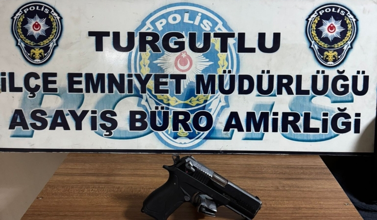 Turgutlu’da 2 kişiyi yaralayan şahıs tutuklandı