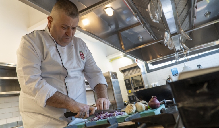 Cordelion Mutfak Sanatları Merkezi kursiyeri İtalya yolcusu